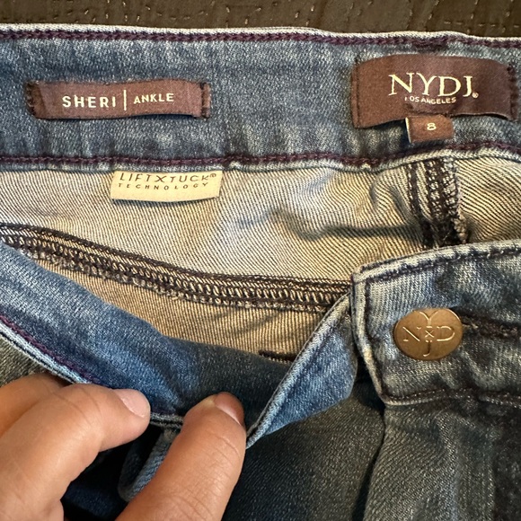 NYDJ Sheri Ankle - Picture 3 of 3